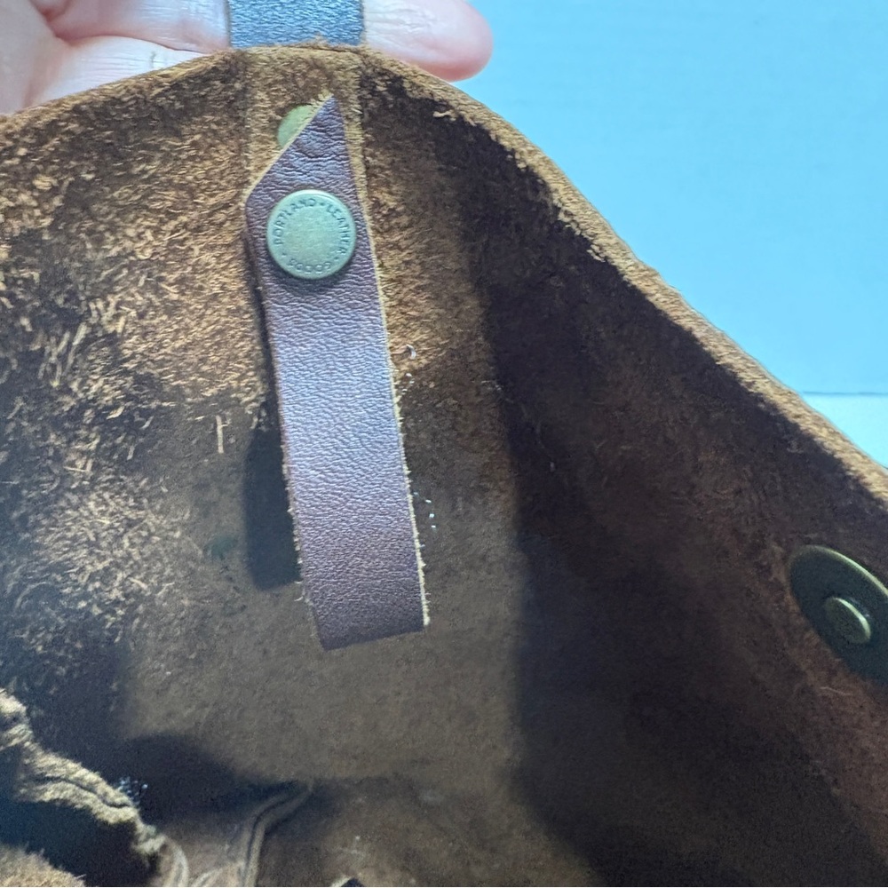 Portland Leather small classic tote - Picture 5 of 11